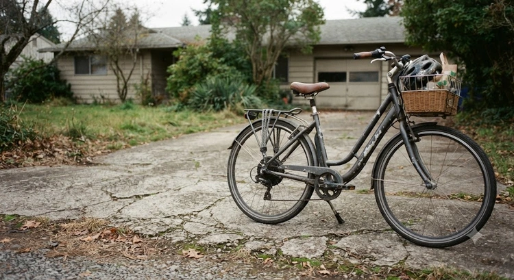 E-Bikes for Seniors: What Actually Matters Before You Buy